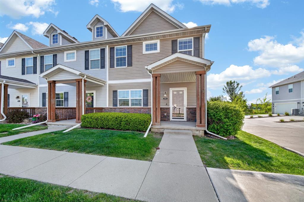 2548 Park Place - 1