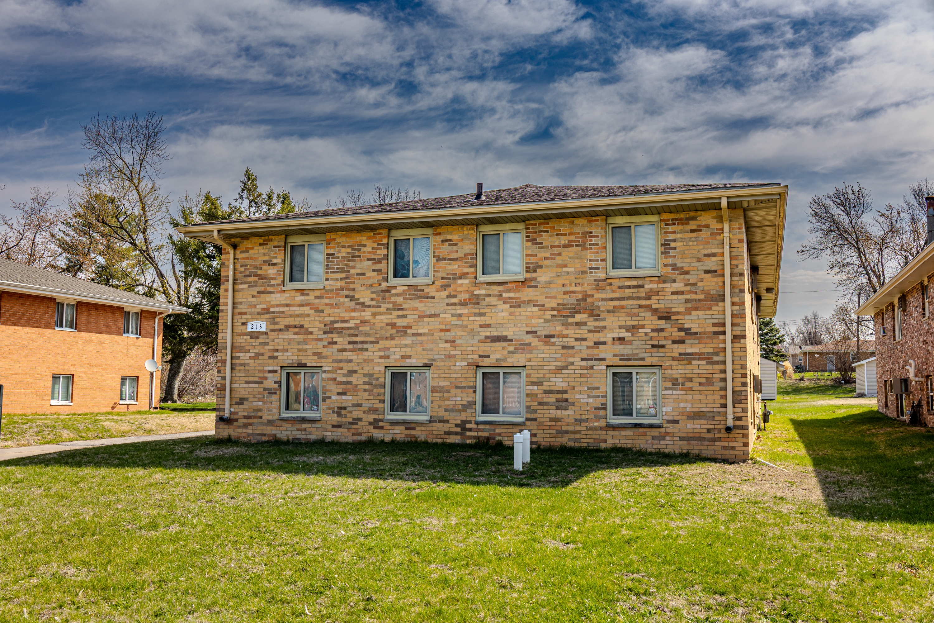 213 Northwest College Avenue - 8